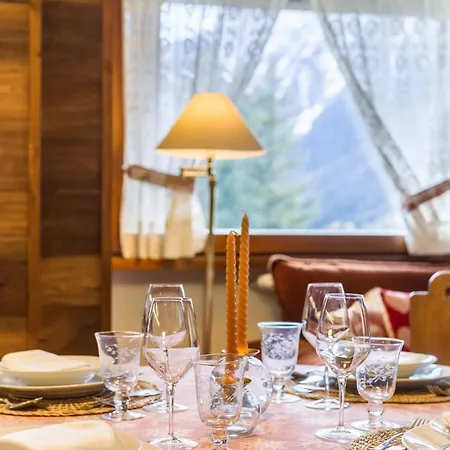 In Centro A Mont Blanc Appartement *