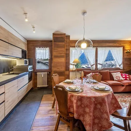 In Centro A Mont Blanc Appartement