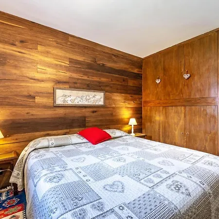 In Centro A Mont Blanc * Courmayeur