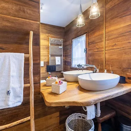 Apartament In Centro A Mont Blanc *